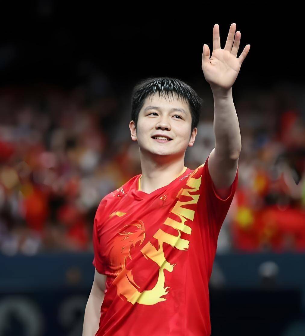 开云体育平台登录-赛地聚焦——德国杯赛前热度飙升，阿贾克斯单刀错失，引发热议，纪律约束更严格的简单介绍